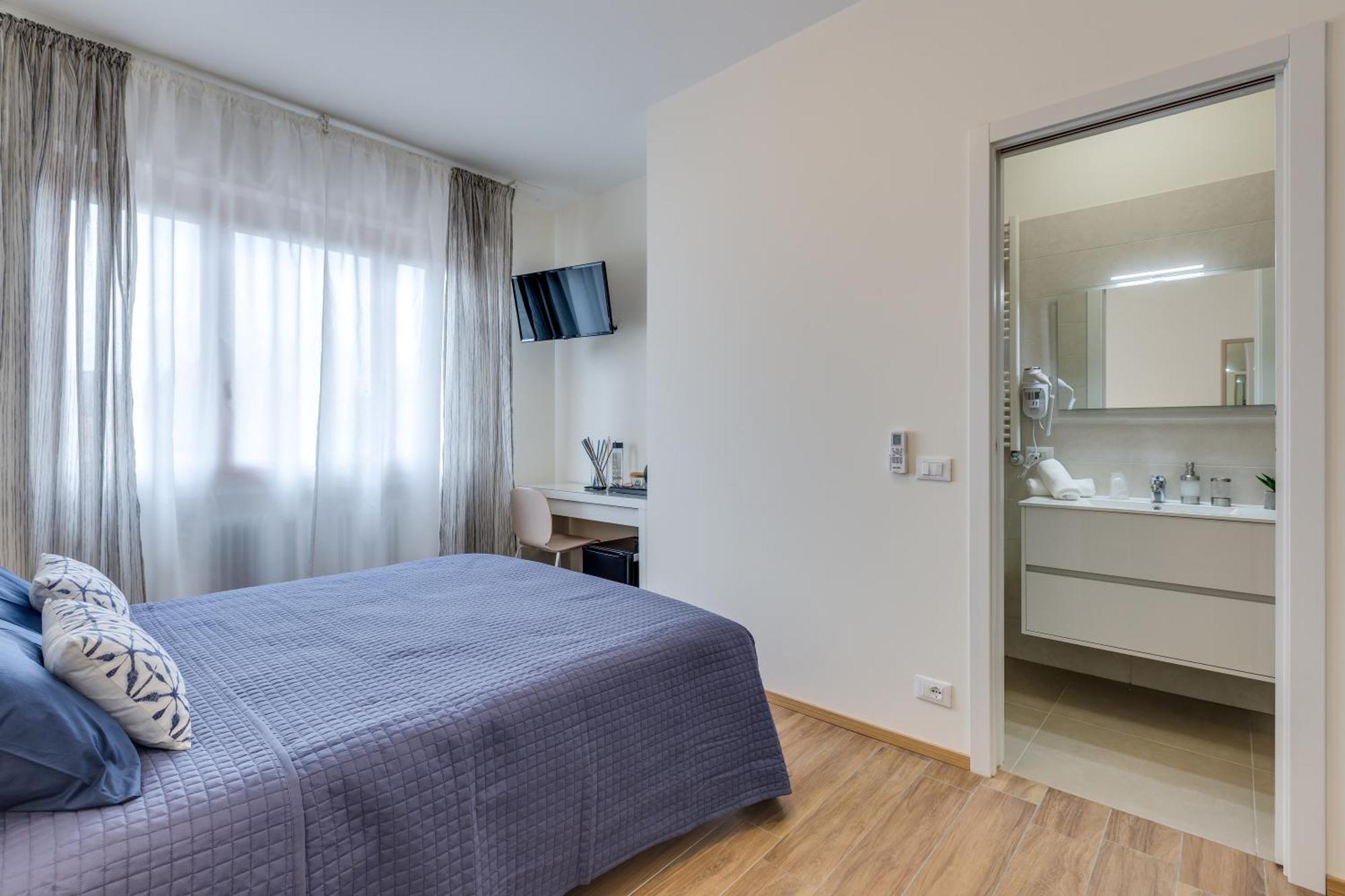 Rooms Vidar Train Station Venecia Exterior foto